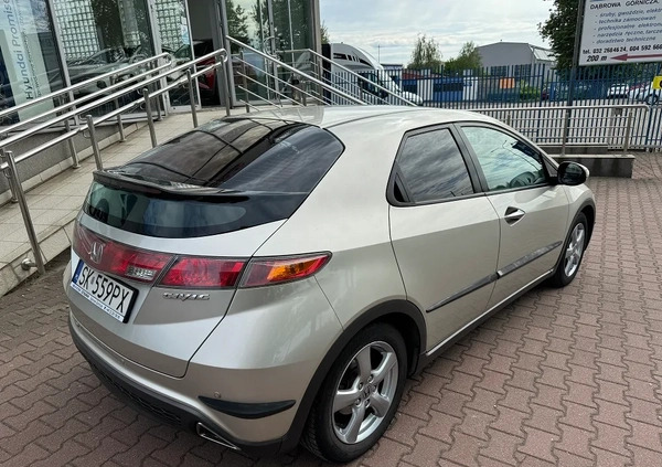 Honda Civic cena 15500 przebieg: 208000, rok produkcji 2006 z Alwernia małe 121